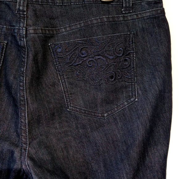 Christopher & Banks Jeans  size 16  Dark Wash  Wide Leg  Slight Flare  Stretch - Picture 8 of 11